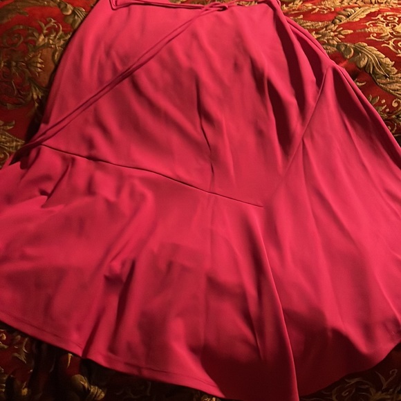 VINCE CAMUTO Asymmetric Hem Scuba Crepe
Dress - Picture 11 of 13